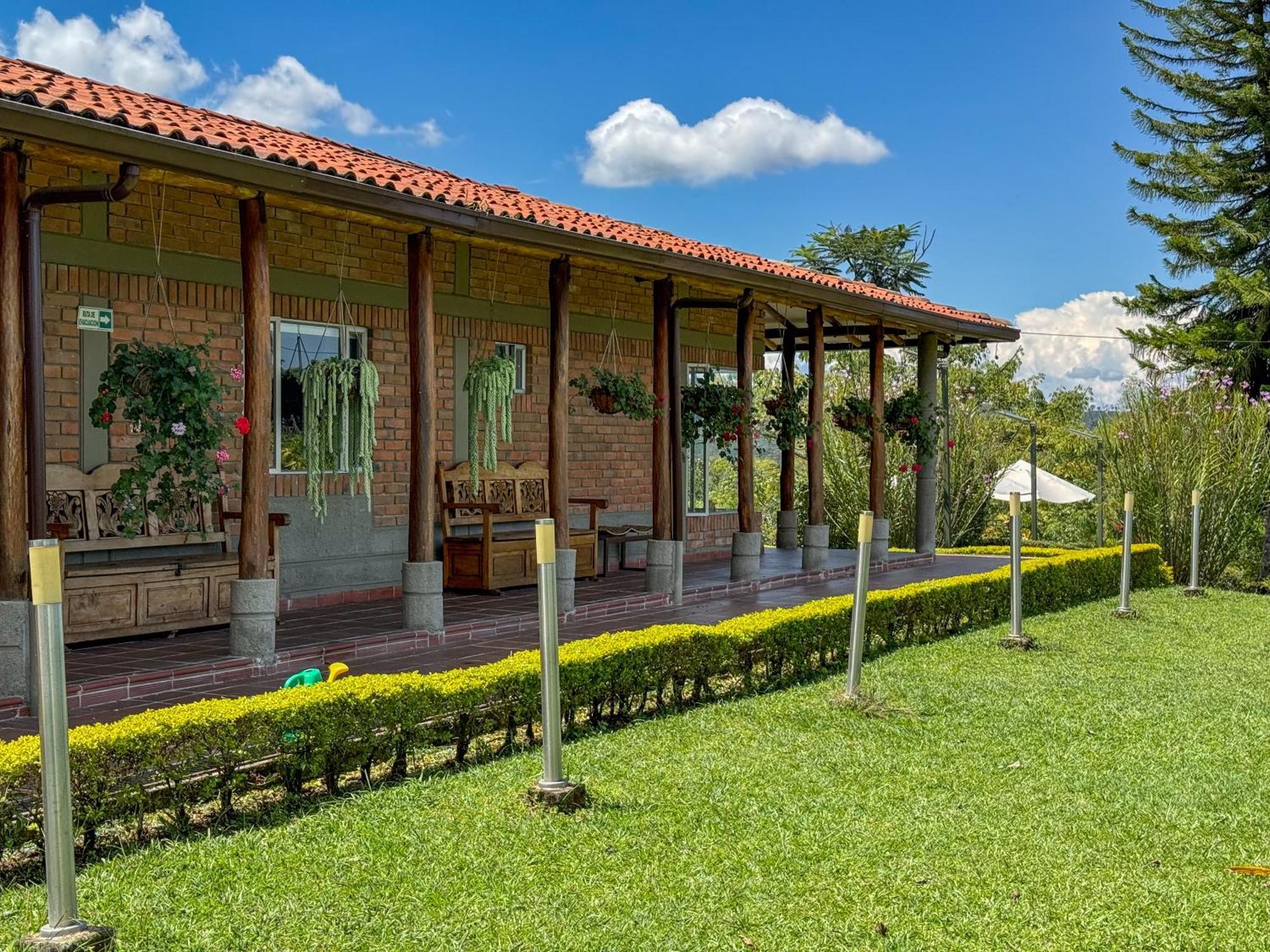 Finca Del Cafe - Casa Typica Santa Rosa de Cabal Zewnętrze zdjęcie